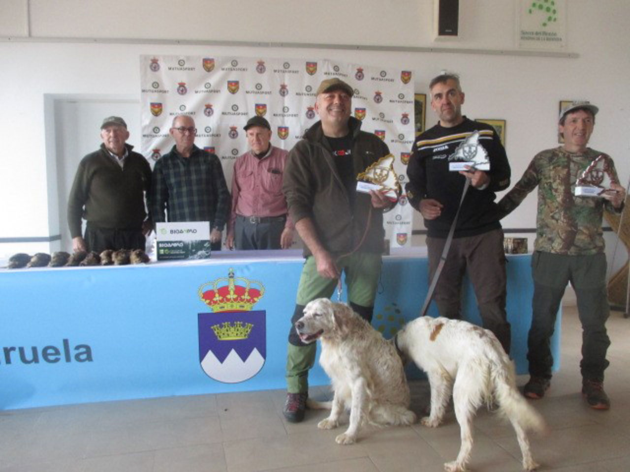 Jose Luis Moya Campeon Autonómico de caza menor con perro sobre becadas