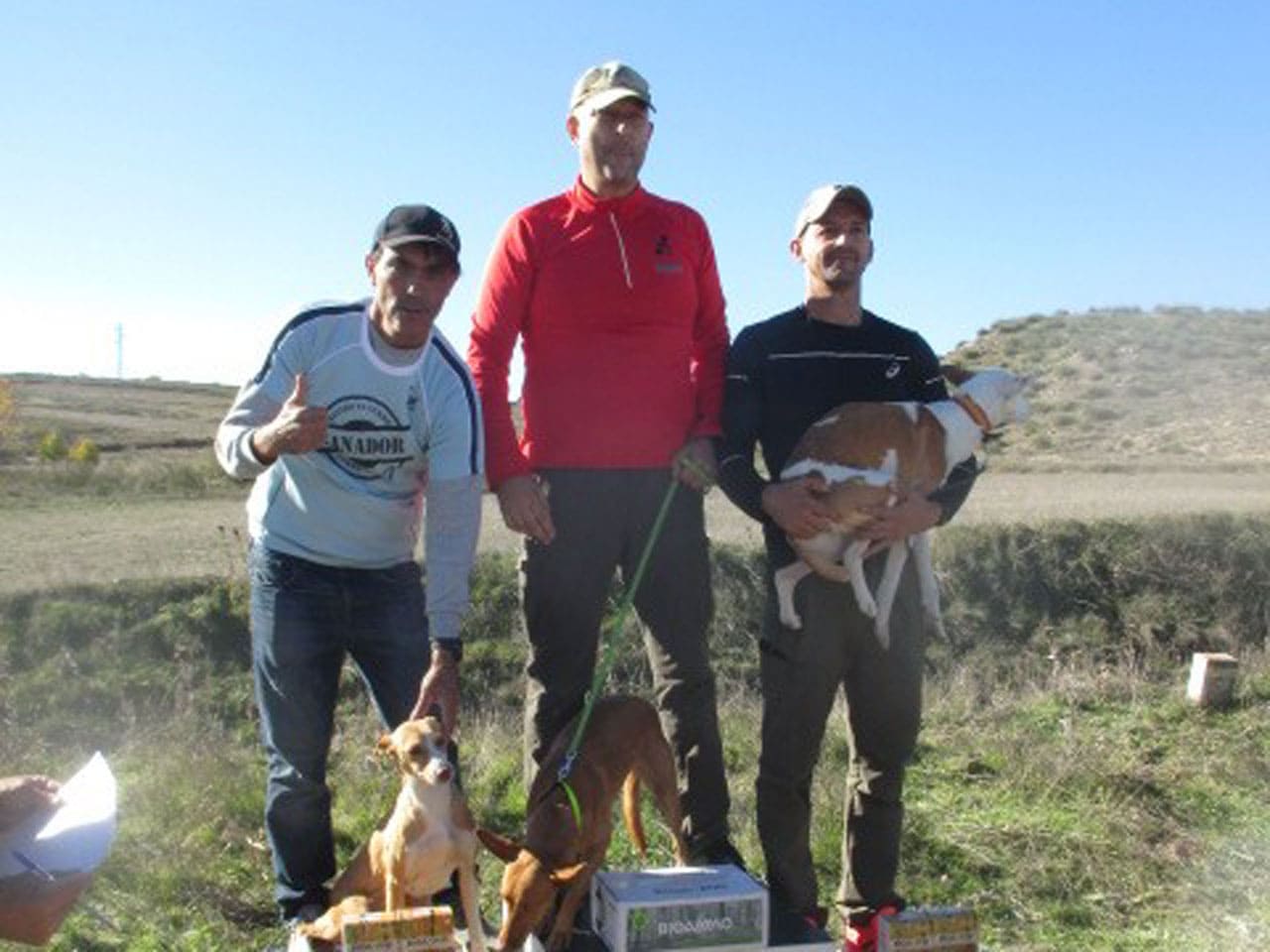 Jose Luis Martín y Cristina Aguado, campeones autonómicos de caza menor con perro