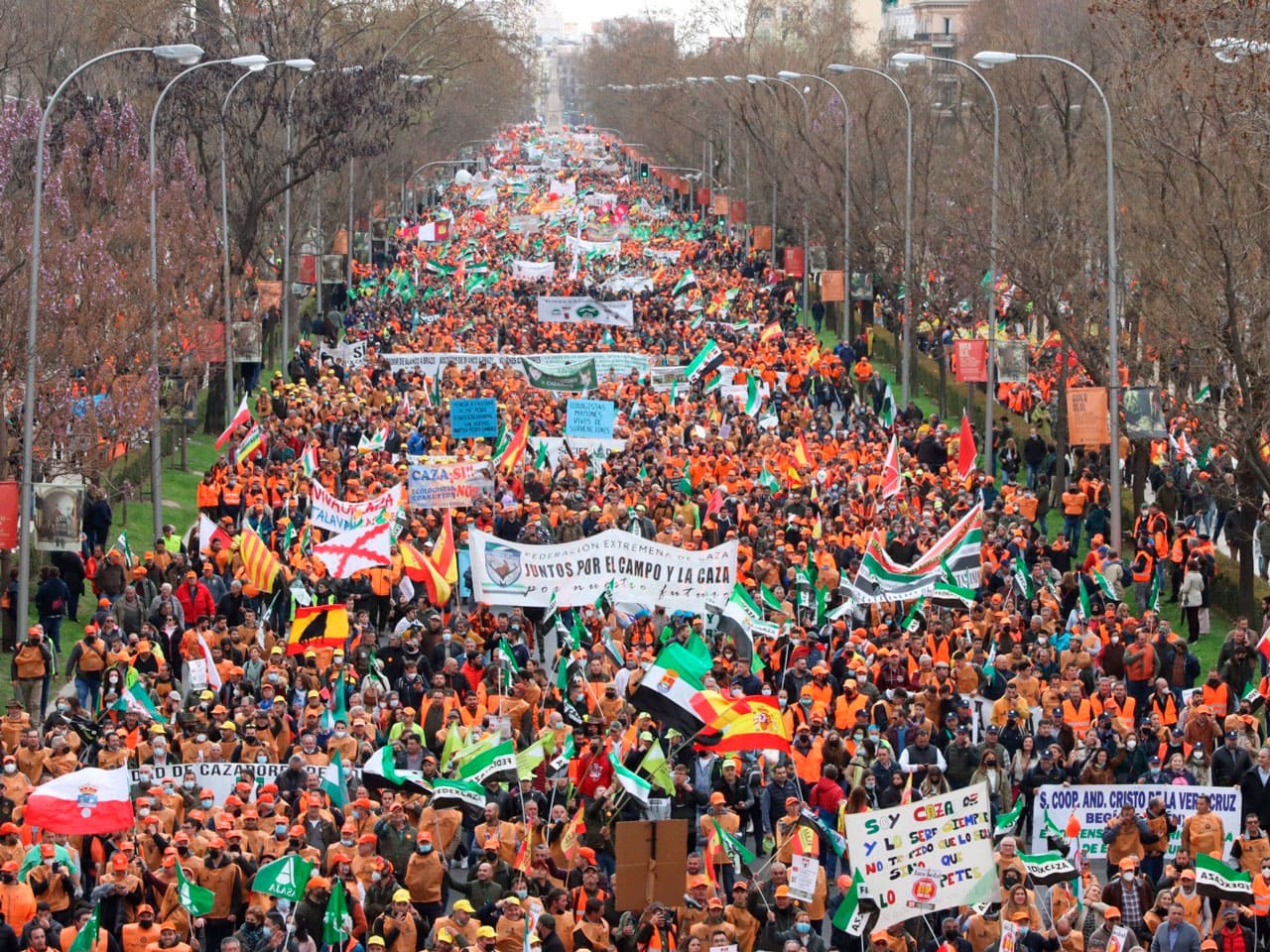 El campo inunda Madrid en euna manifestación histórica
